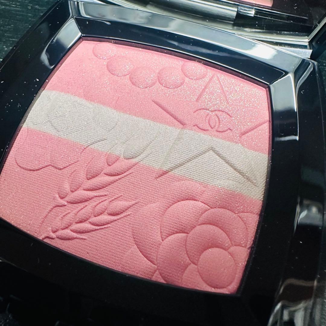 限定品☆シャネル　レ　シーニュ　ドゥシャネル　997ローズ　ルミエール