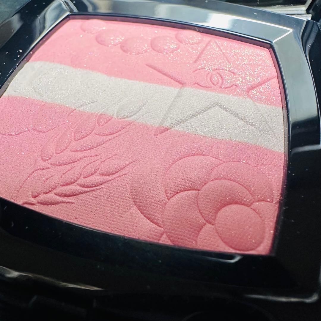 限定品☆シャネル　レ　シーニュ　ドゥシャネル　997ローズ　ルミエール