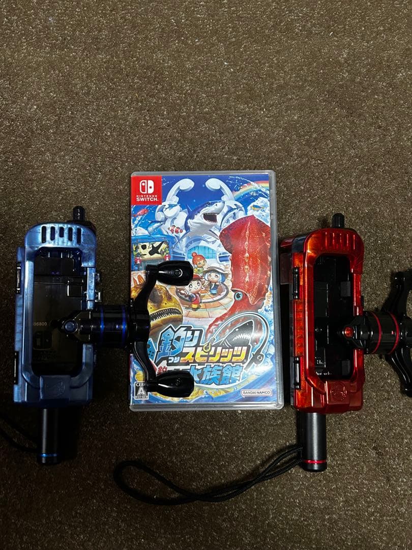【美品】釣りスピリッツ 釣って遊べる水族館 通常版 サオコン2本付き