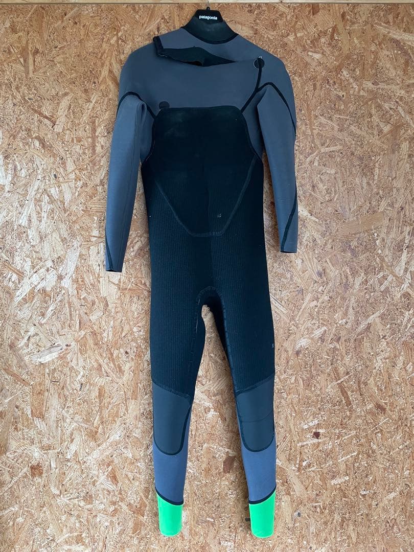 patagonia メンズMS・R2 ・フロントジップ・フルスーツ