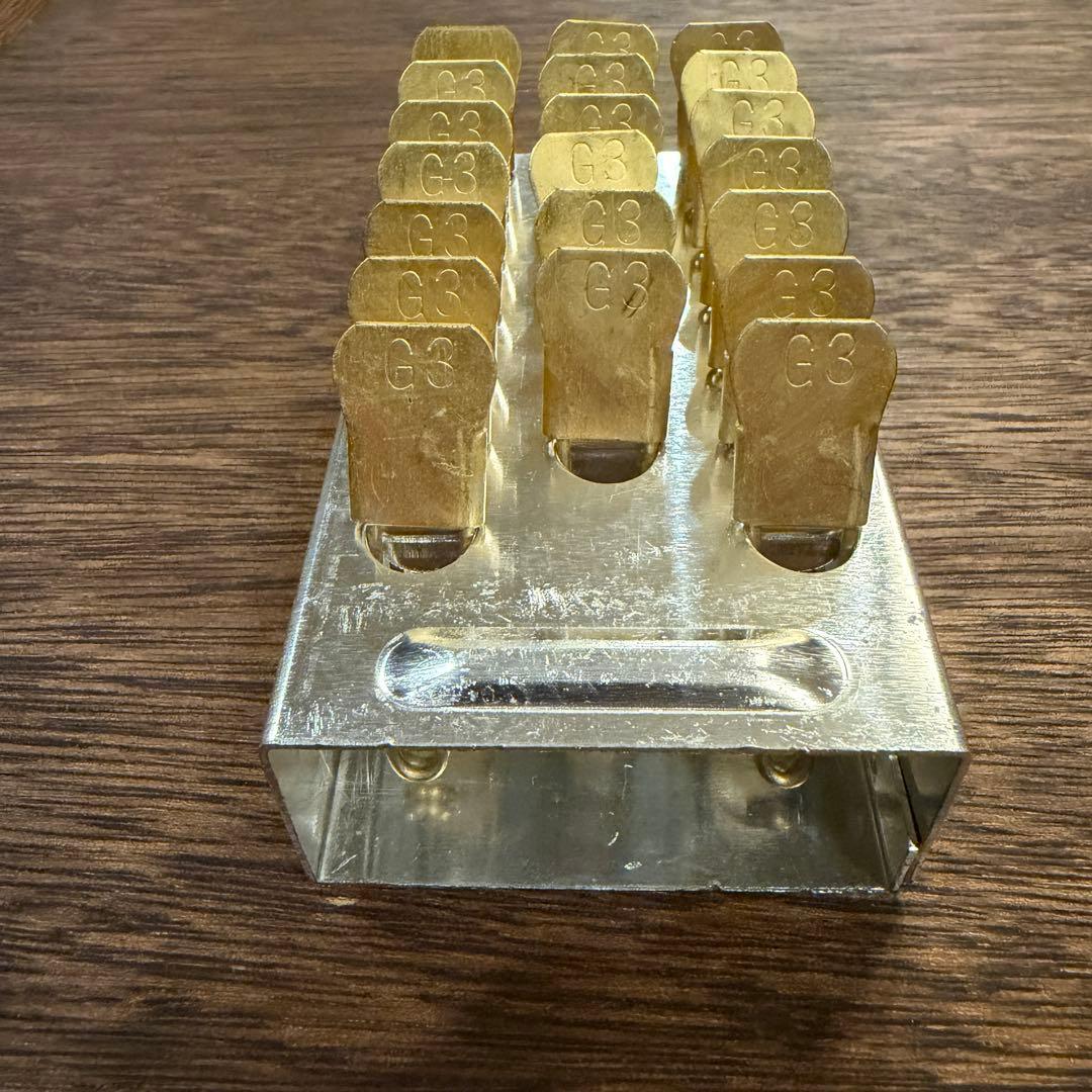 ミリタリー様用US ヴィンテージ ランドリーピン300本セット G3 安全ピン