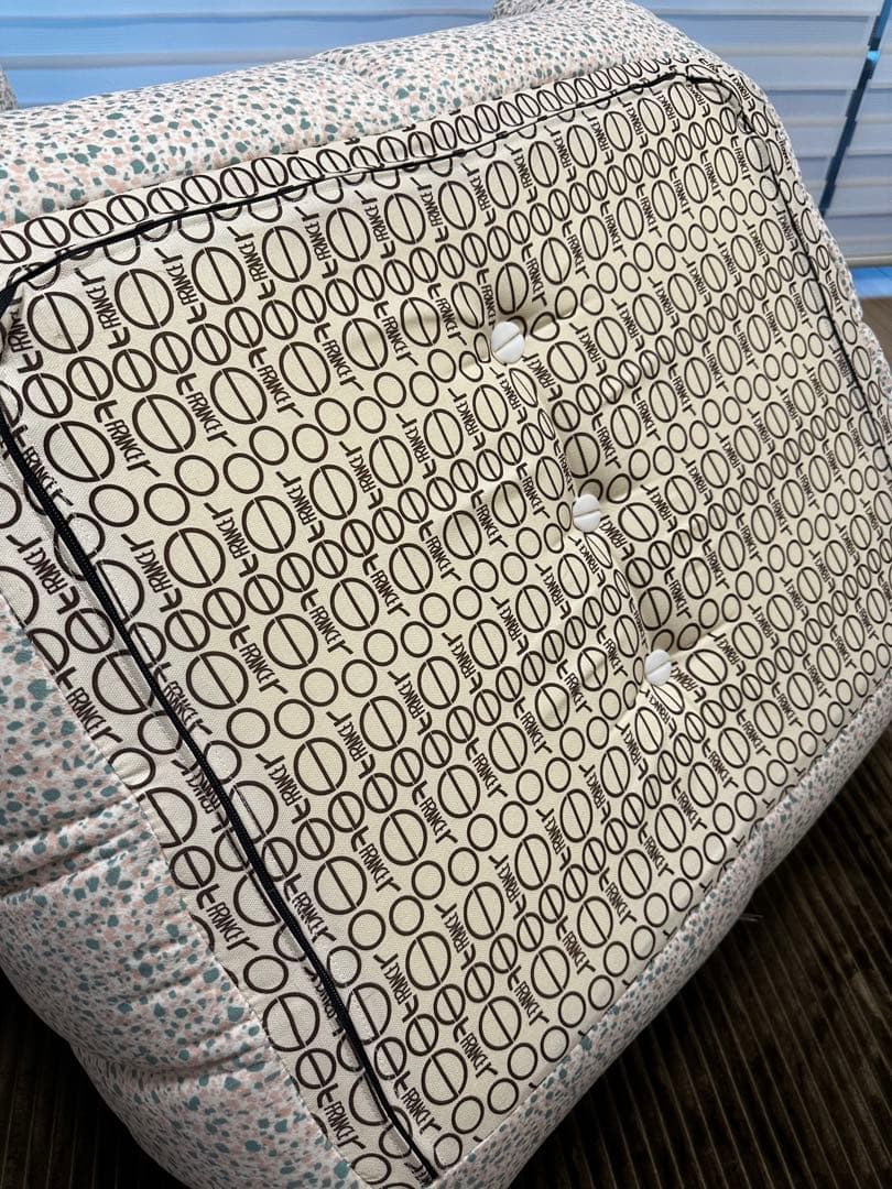 【トーゴ限定新生地 SHIKI】リーンロゼ | ロゼトーゴ ソファ&パフ セット