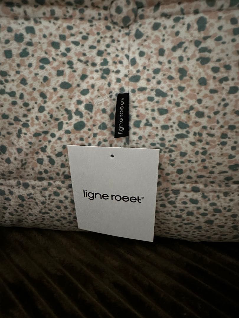 【トーゴ限定新生地 SHIKI】リーンロゼ | ロゼトーゴ ソファ&パフ セット