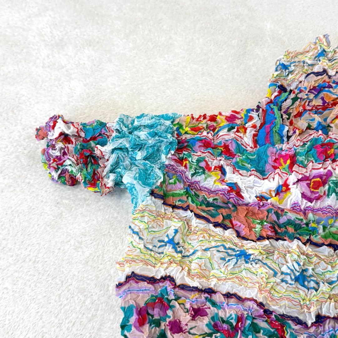 極美品✨ISSEY MIYAKE プリーツ　花柄　総柄　シワ加工　トップス