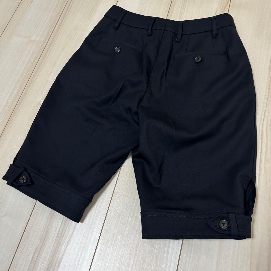 【高級バージンウール】PRADA ショートパンツ ネイビー タック レディース