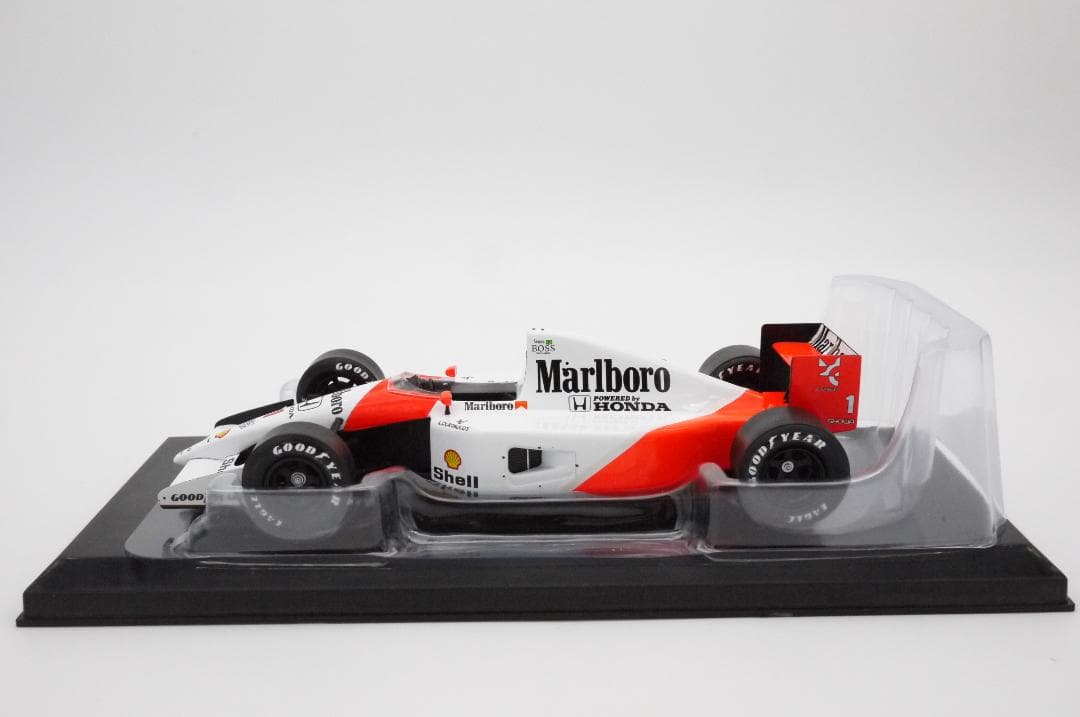 1/24 マクラーレン ホンダ MP4/6 マルボロ A.セナ チャンピオン