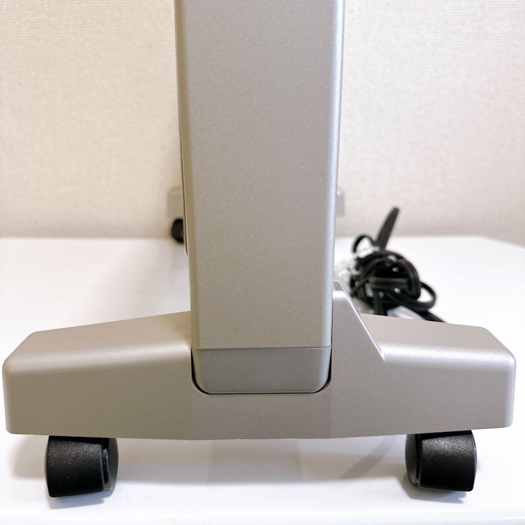 新品未使用 サンルミエ Cute E800LS 遠赤外線暖房器　パネルヒーター