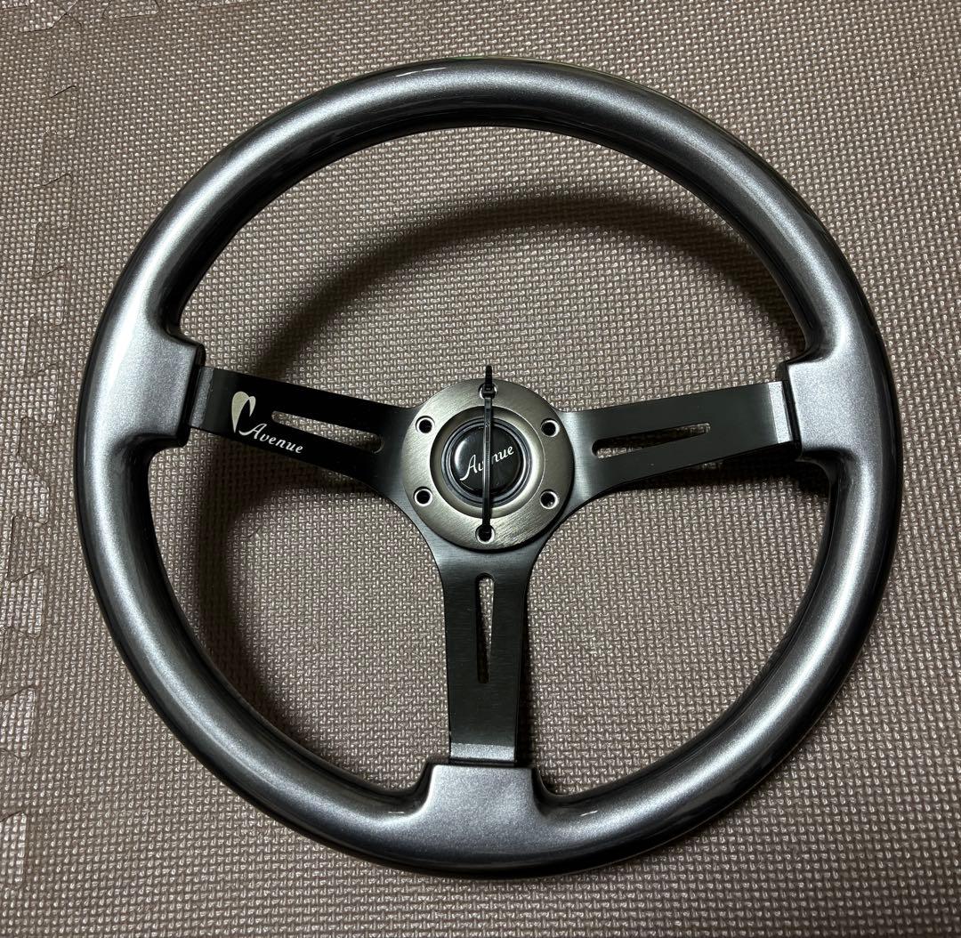 Avenue Performance　ステアリング　チタニウムグレー