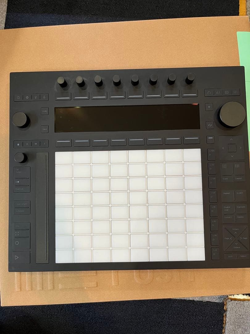 Ableton Live PUSH 3 コントローラーモデル
