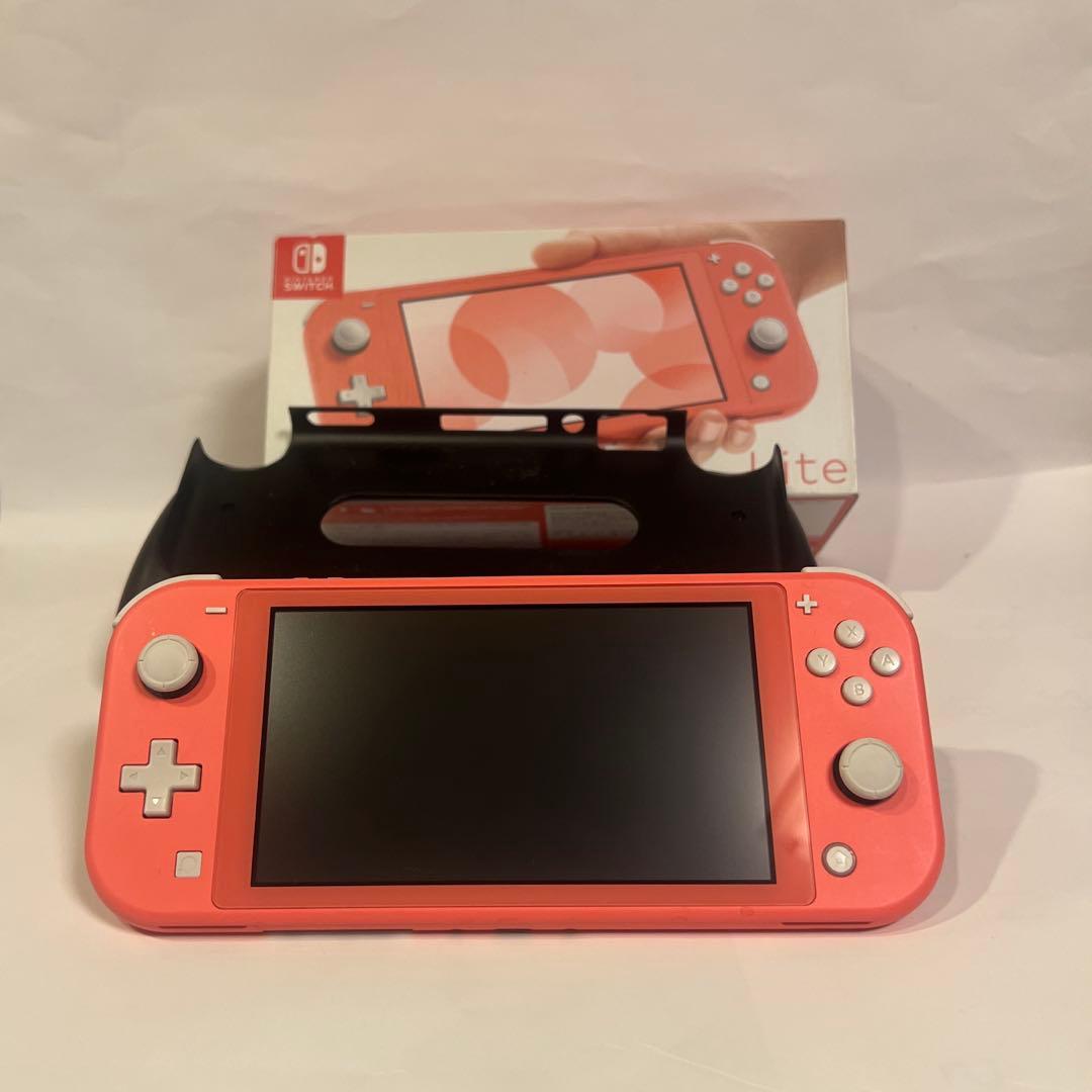 Nintendo Switch Lite コーラル 本体 箱付き