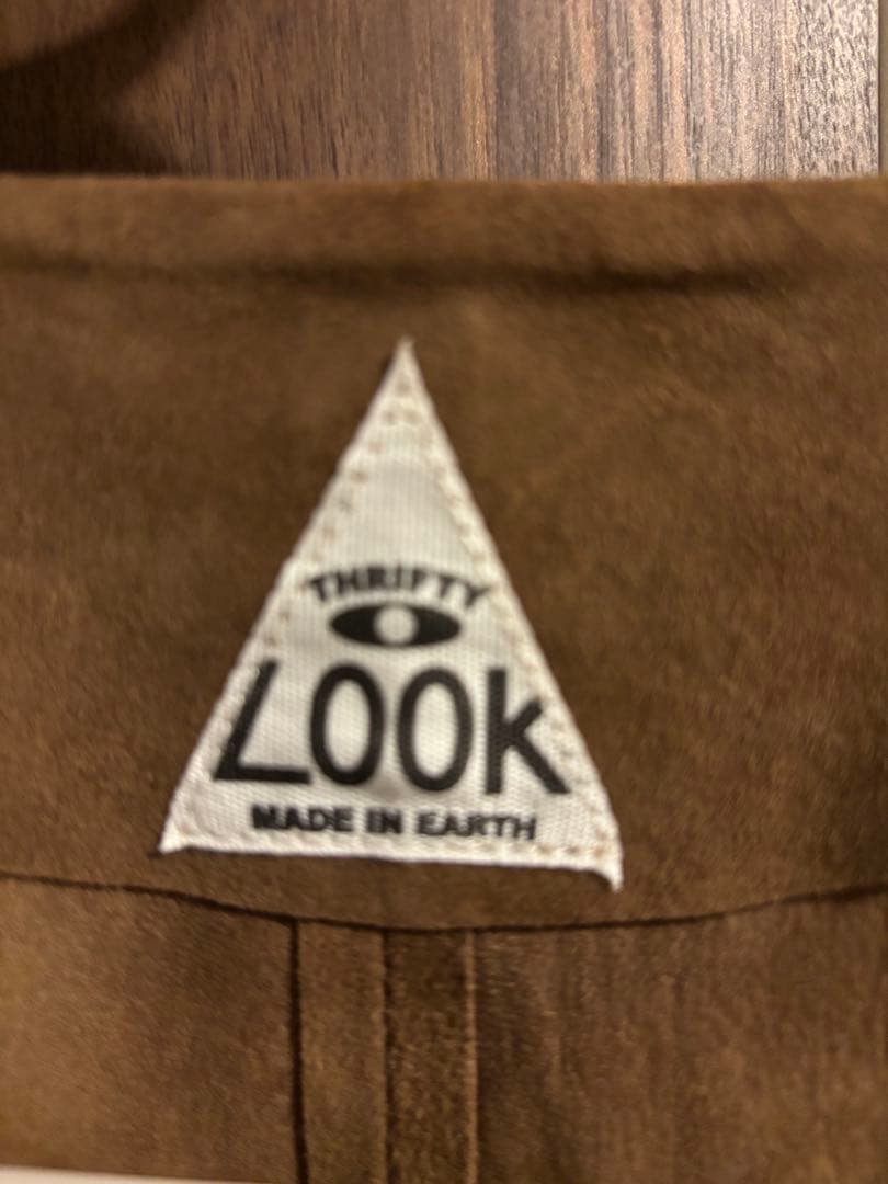 framework THRIFTY LOOKの別注のベスト