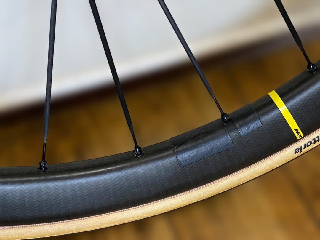 マビック　コスミックカーボン　SLR　美品　チューブレス