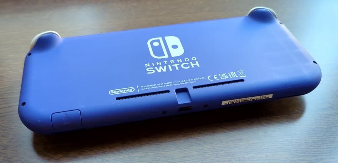 Nintendo　Switch Lite　スイッチライト　ニンテンドー