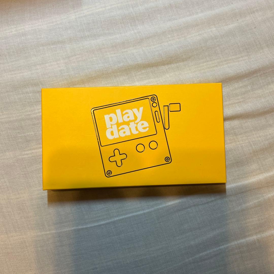 Playdate ハンドヘルドゲーム機 イエロー(専用付属ケーブルなし)