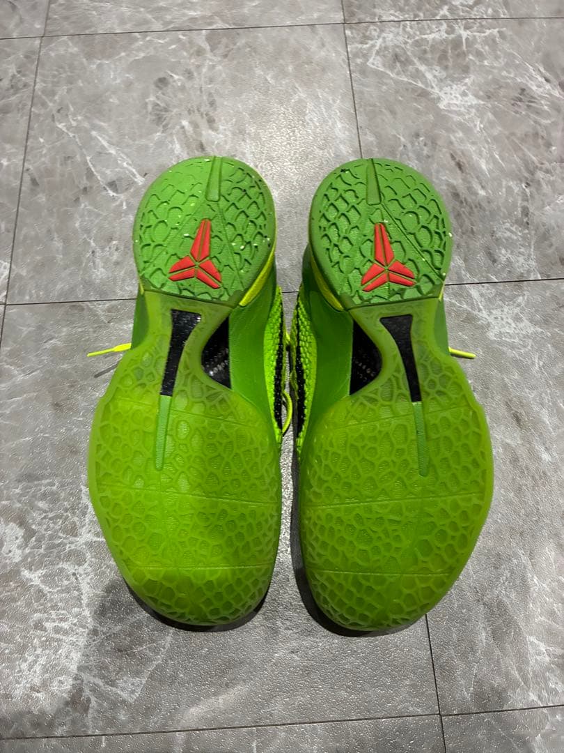 Kobe6プロトログリンチ　バスケットボールシューズ