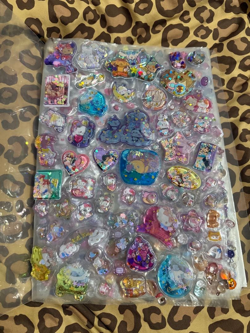 A4サイズシール帳 9P サンリオ ナカムラくん 日焼けキティ等 レアモノ多数