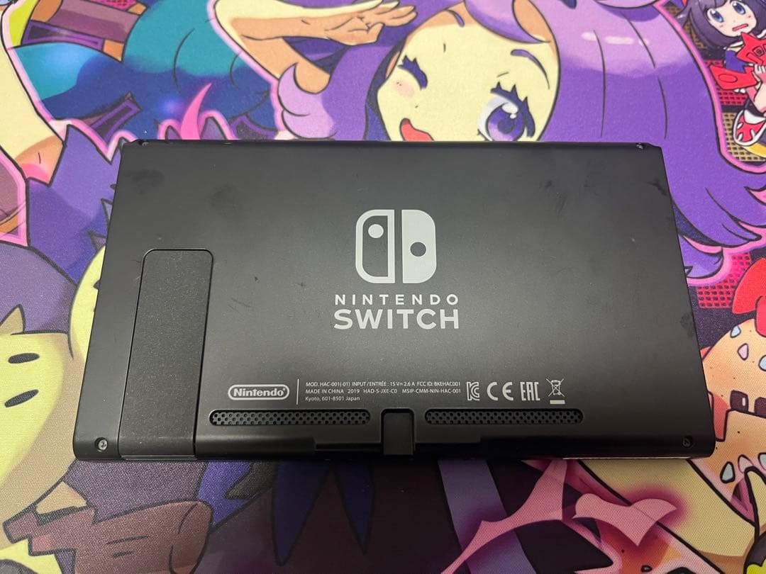 ニンテンドーswitch本体　ソフト4本　おまけ付き