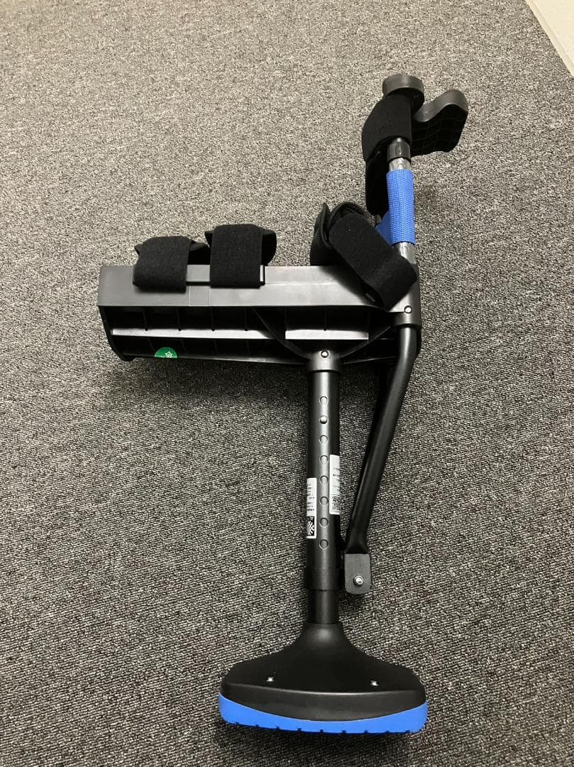 Walkfree ハンズフリー松葉杖 両手解放 日常生活歩行補助 驚くほど快適