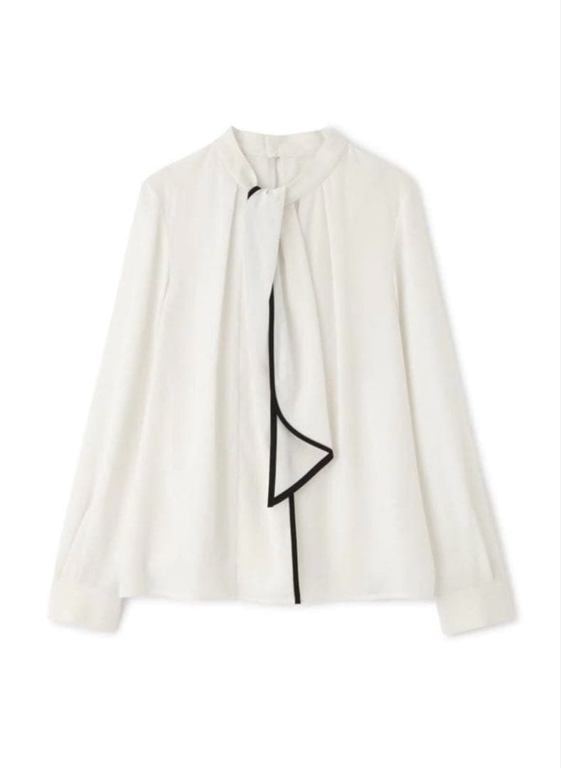 ピンキー&ダイアン　リボン付きホワイトブラウス