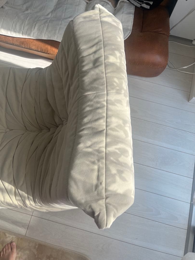 リーンロゼ トーゴ風リプロダクト ソファ＆オットマン