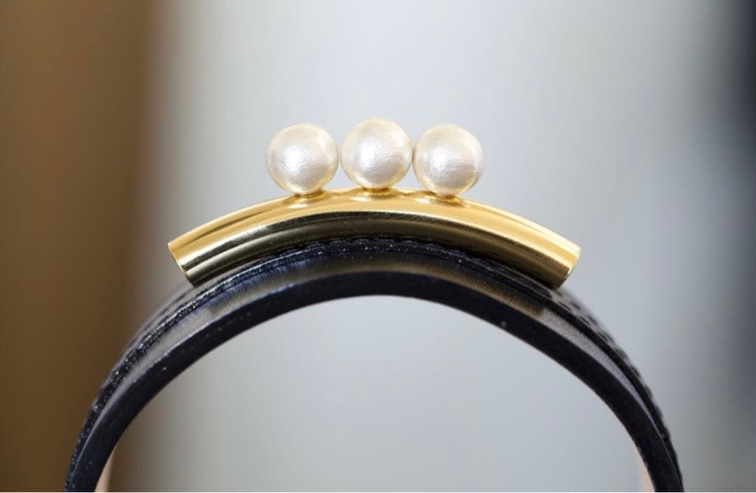 petite robe noire プティローブノアー　レザーバングル