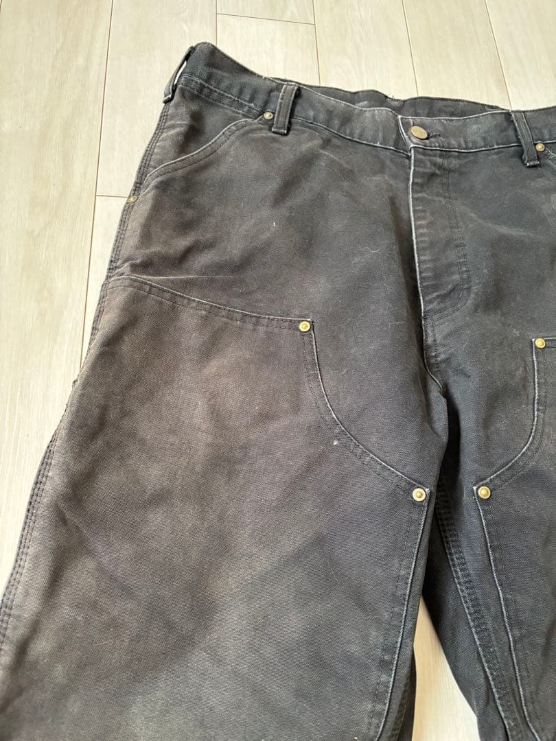K*i様 【300円スタート】カーハート　ダブルニー　ブラック　フェード　雰囲気