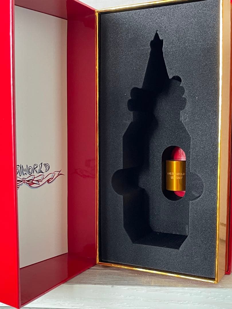 クリスチャン　ルブタン　ルビプリンス　Loubiprince