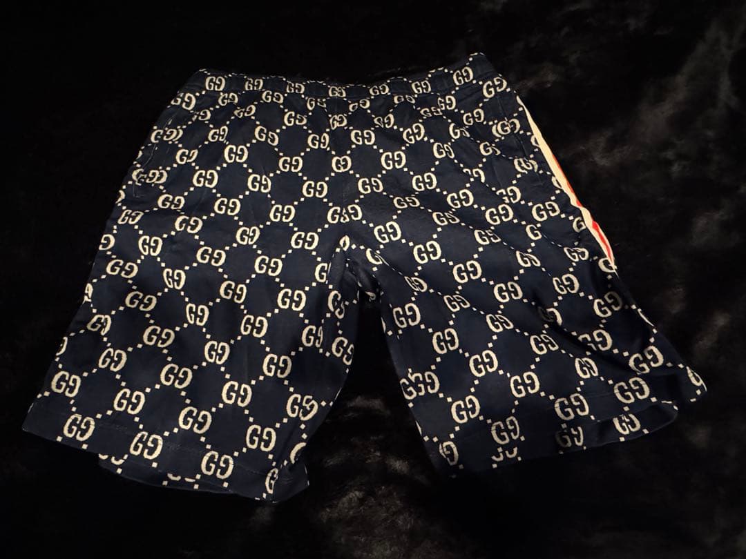 GUCCI ネイビー GGロゴショートパンツ XL