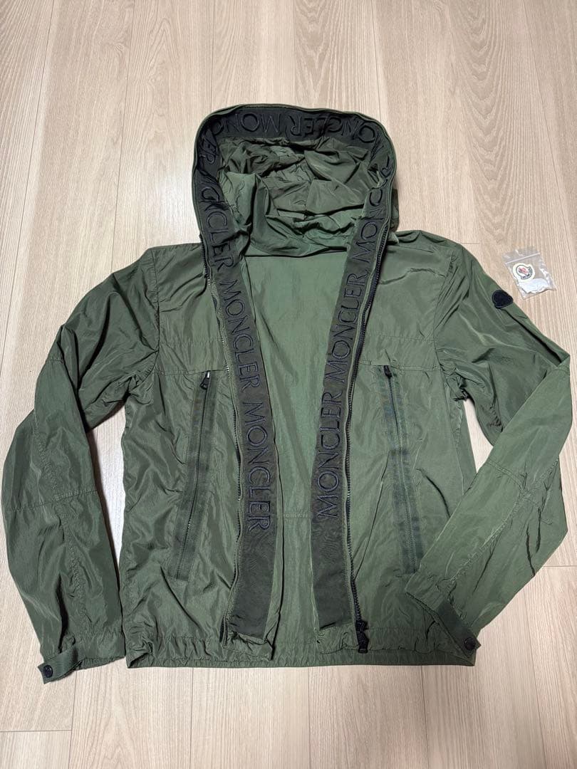美品⭐︎MONCLER モンクレール　ナイロンジャケット　フーデイー2