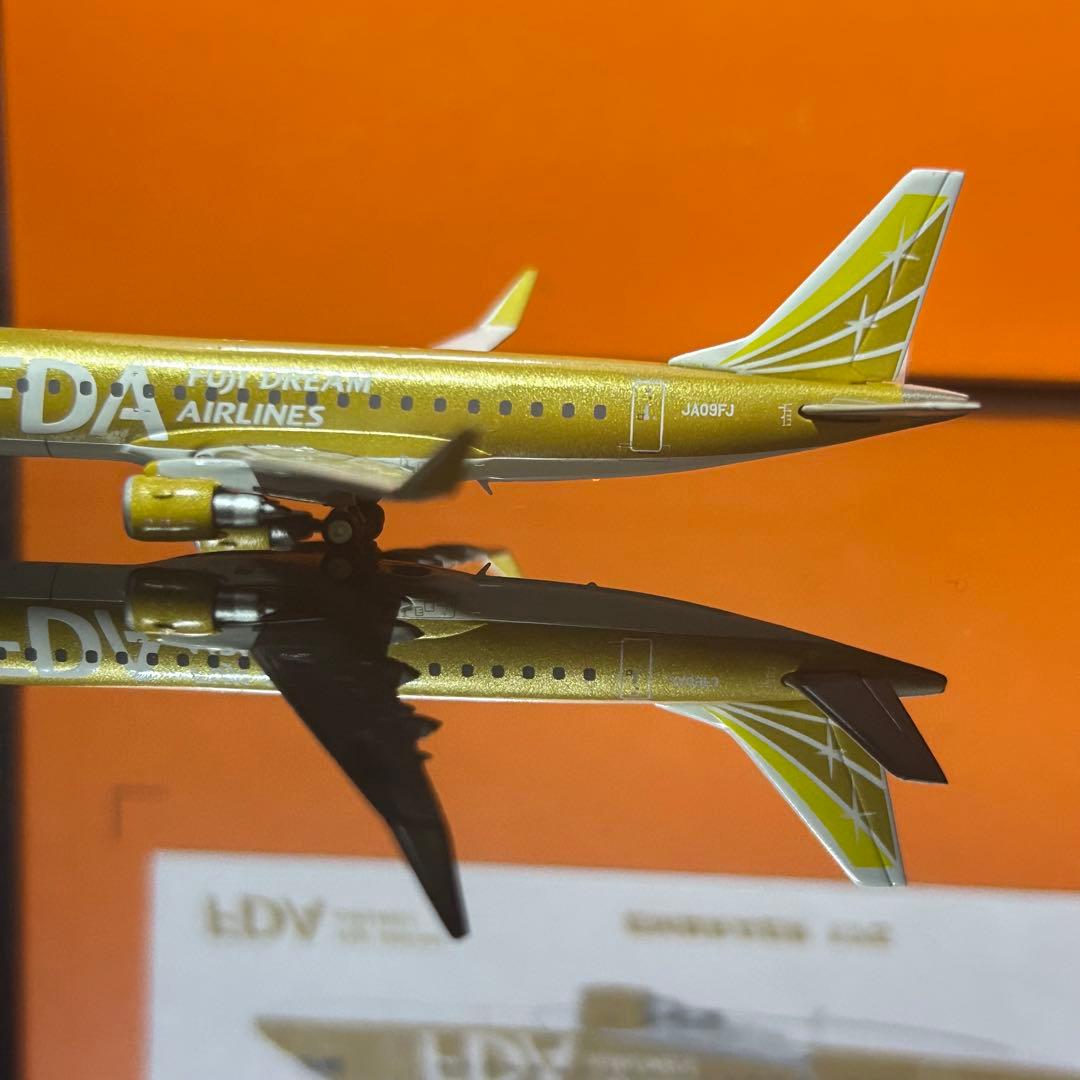 Jcwings FDA E175 JA09FJ ゴールド 1/400