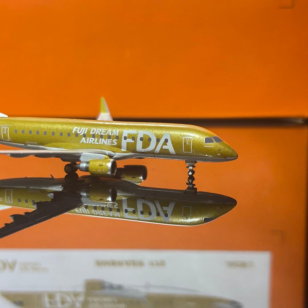 Jcwings FDA E175 JA09FJ ゴールド 1/400