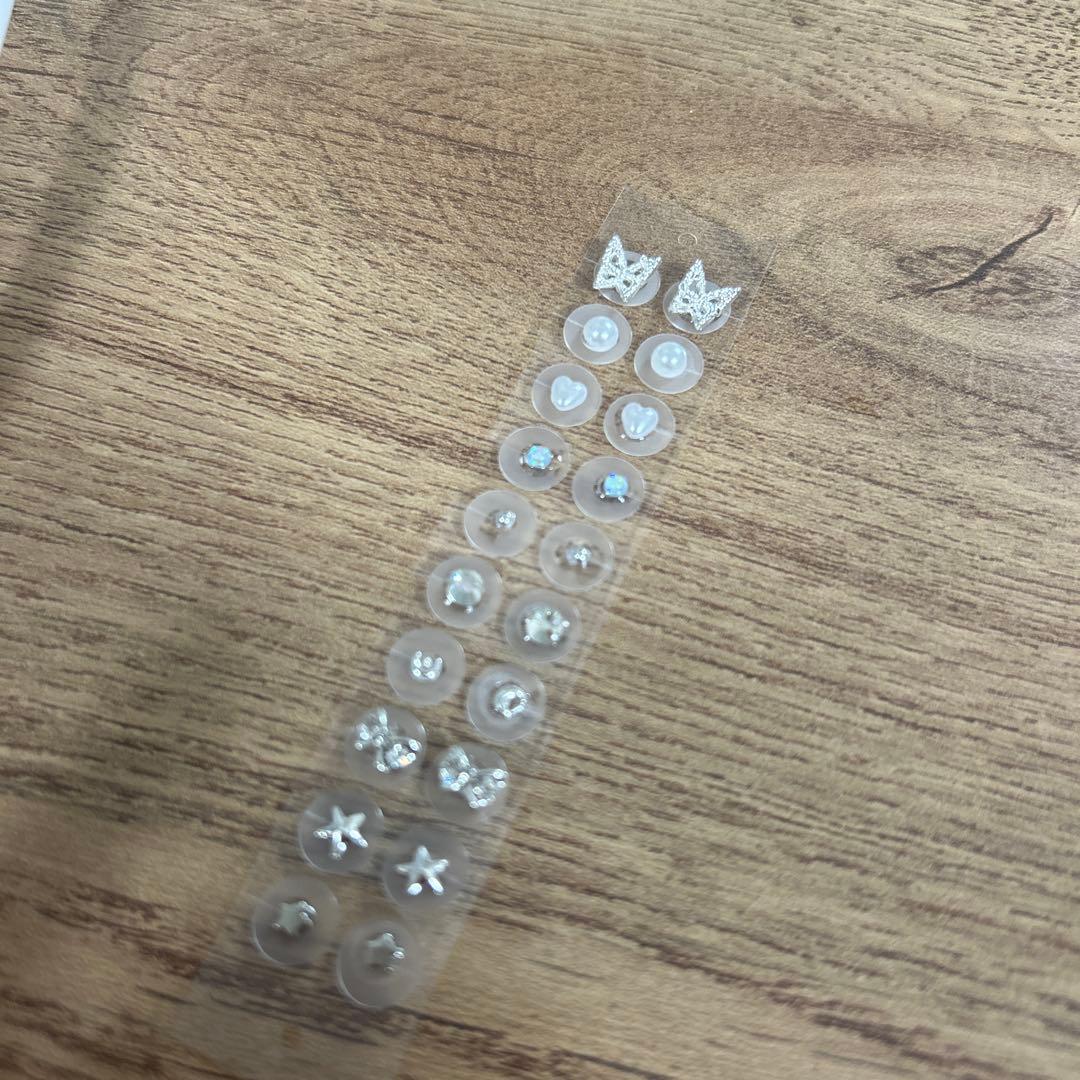 耳つぼアクセサリー 透明感no.1