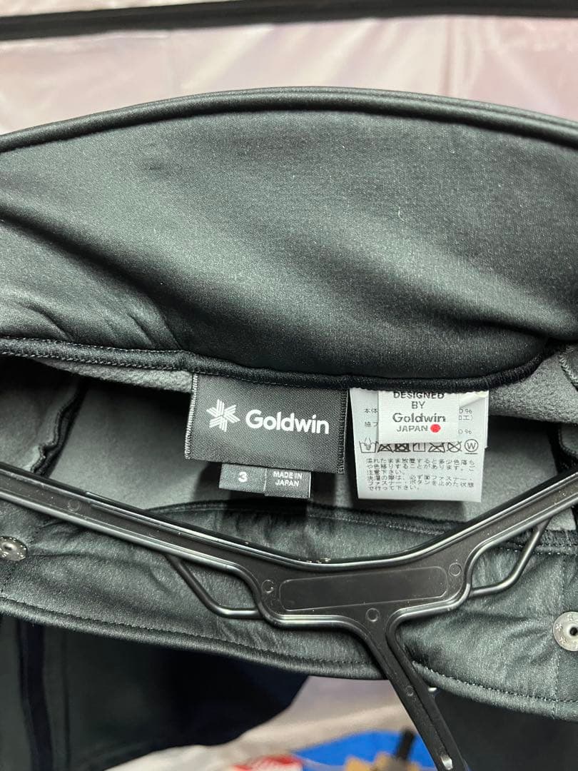 ゴールドウィン ハーフパンツ　サイズ3