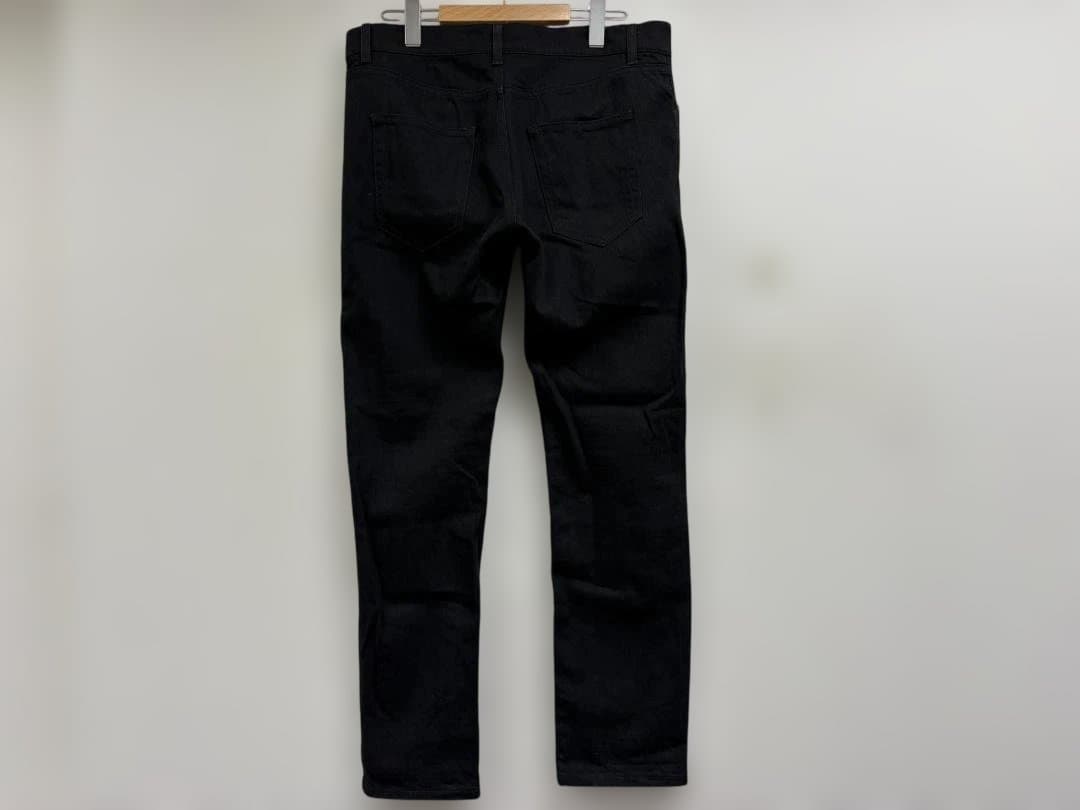サンローランSAINT LAURENTブラックスキニーデニムパンツA2626
