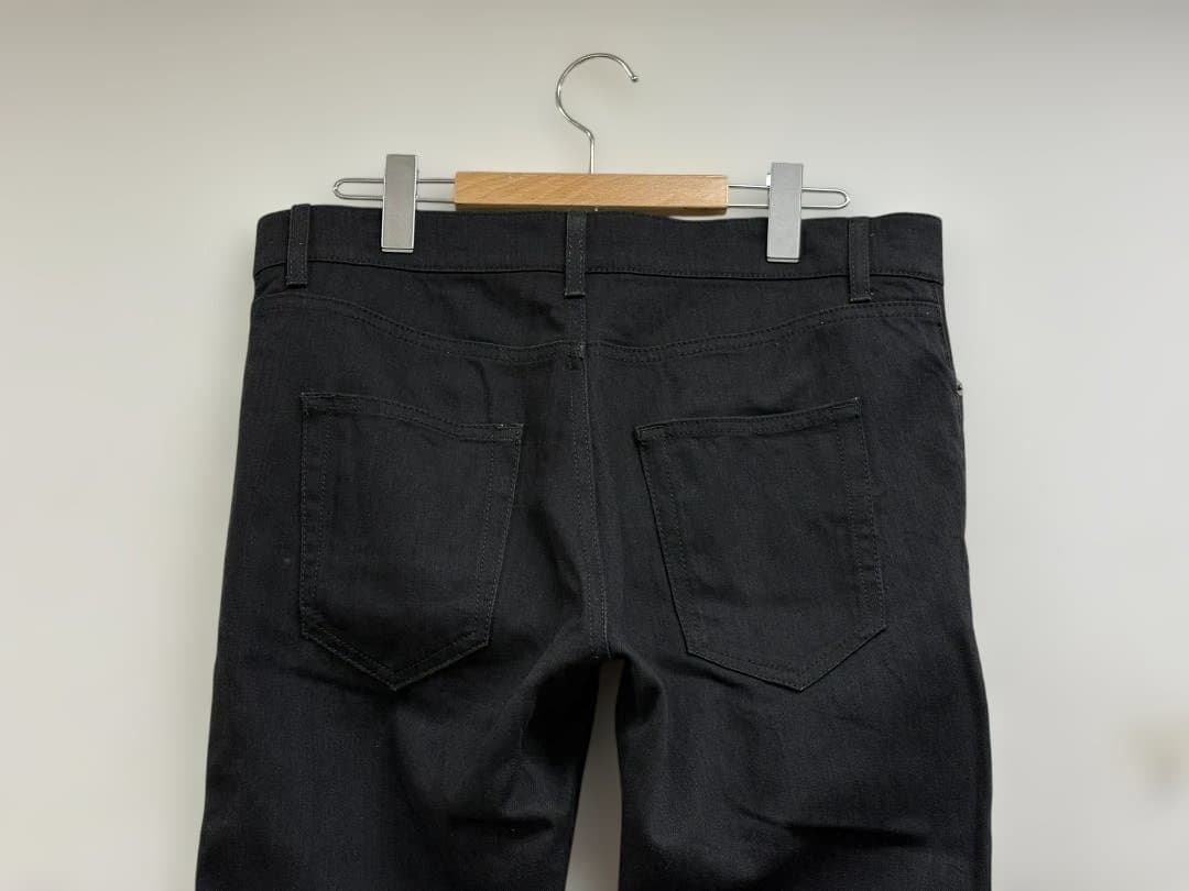 サンローランSAINT LAURENTブラックスキニーデニムパンツA2626