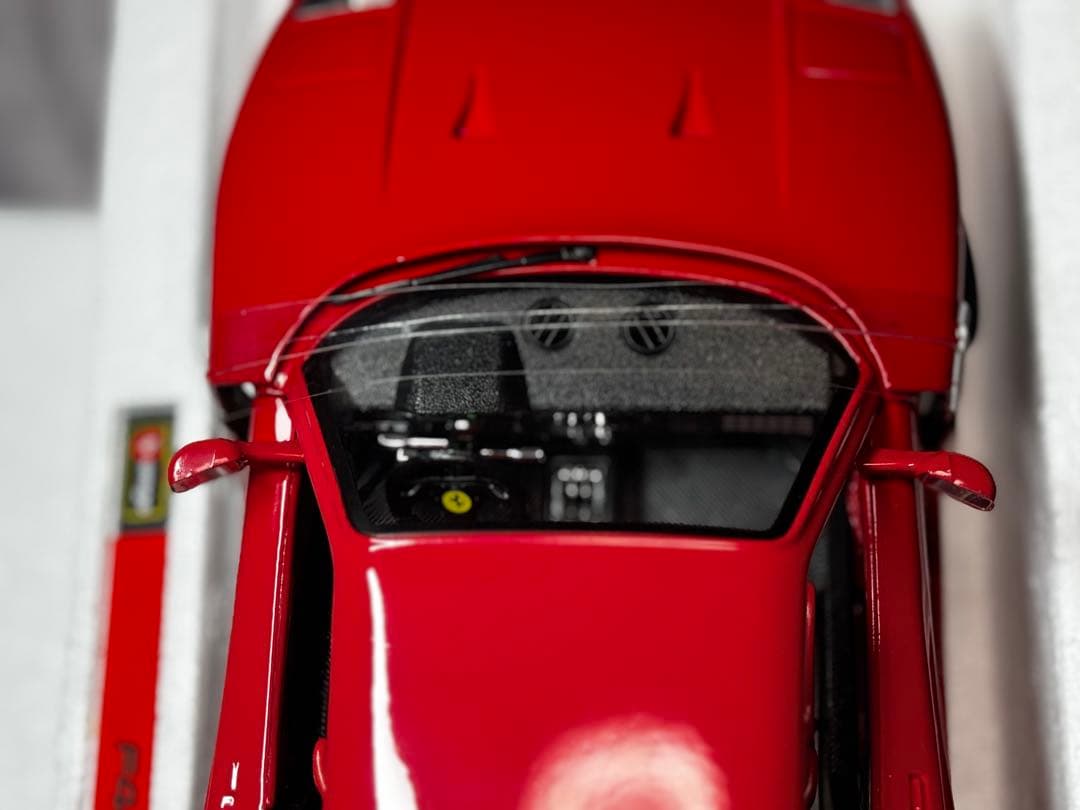 1/18 フェラーリF40