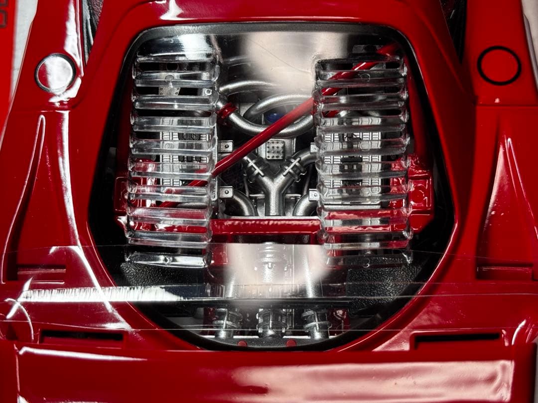 1/18 フェラーリF40