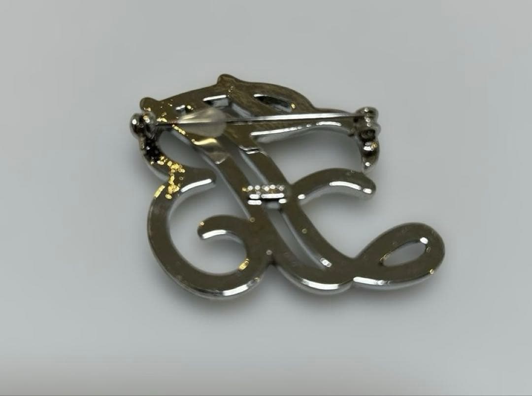 フォクシー　ブローチ　希少　　Signature Pearl