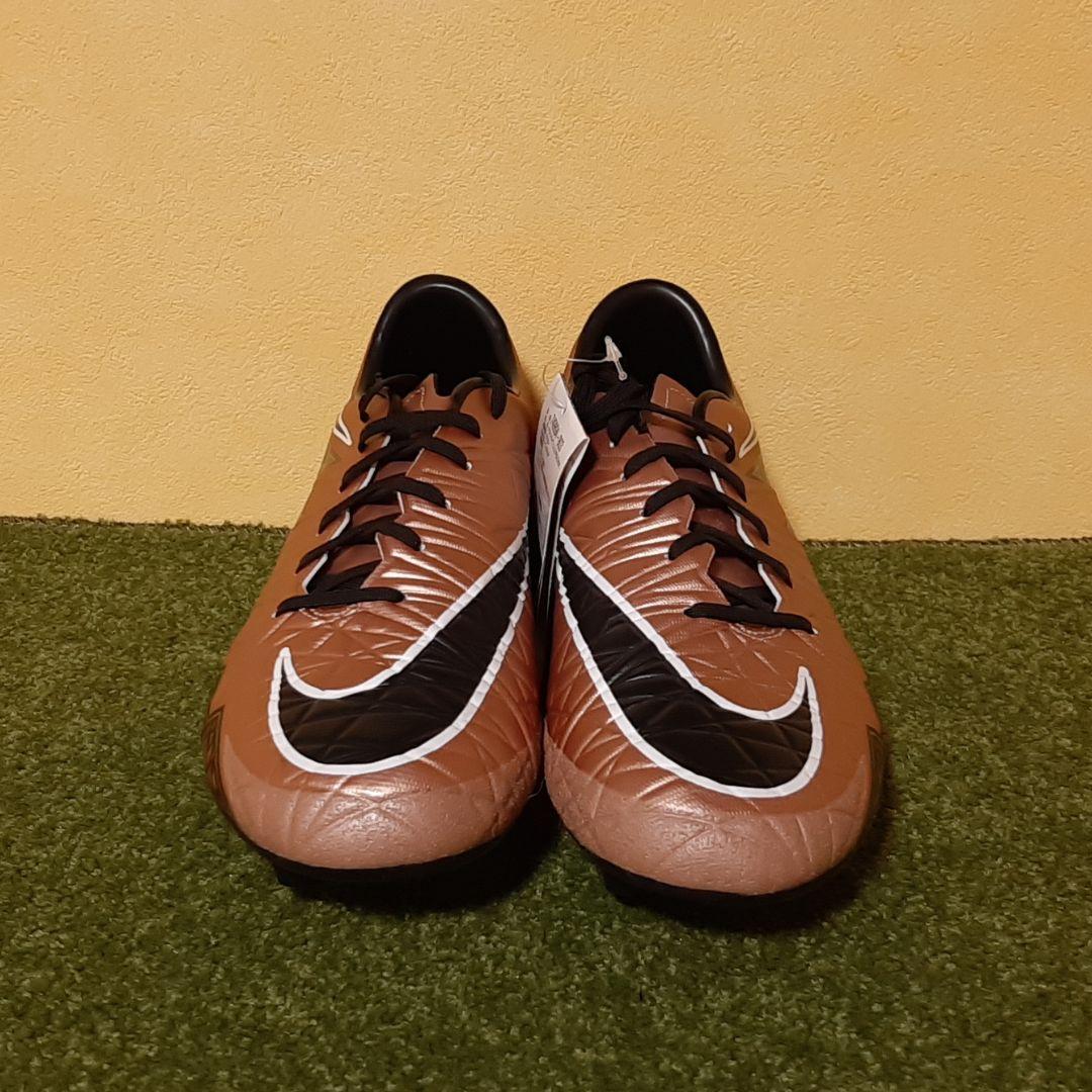 新品 サッカースパイク ナイキ ハイパーヴェノム 廃盤 激レア 26.0cm