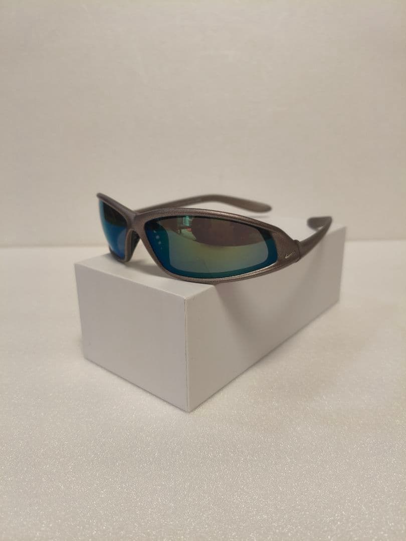 ナイキ NIKE ビンテージサングラス 90年代 Y2K