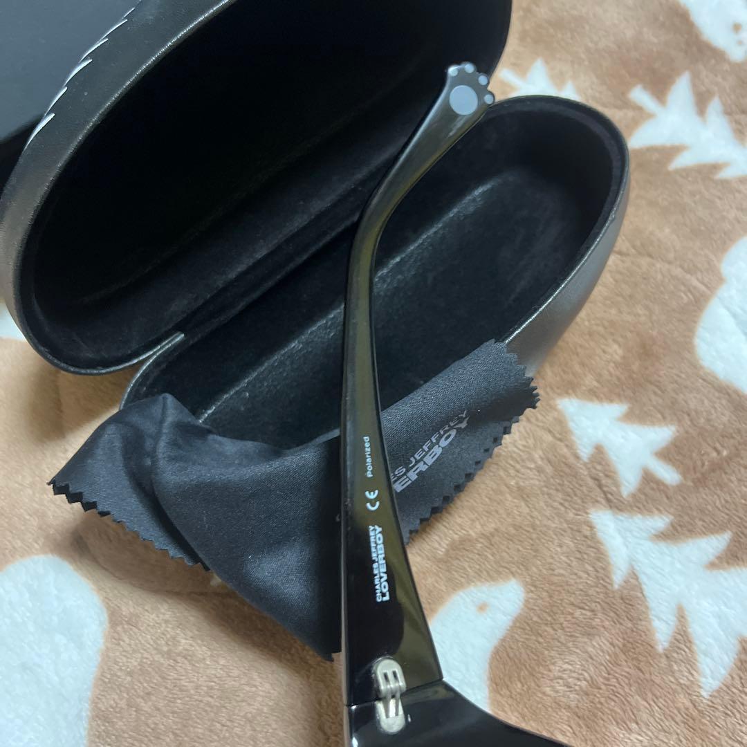 CHARLES JEFFREY LOVERBOY 猫目サングラス KIOSQUE