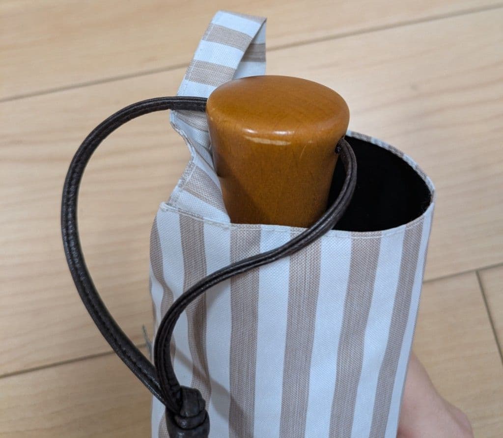 サンバリア100 3段折折りたたみ日傘　ストライプ　モカ