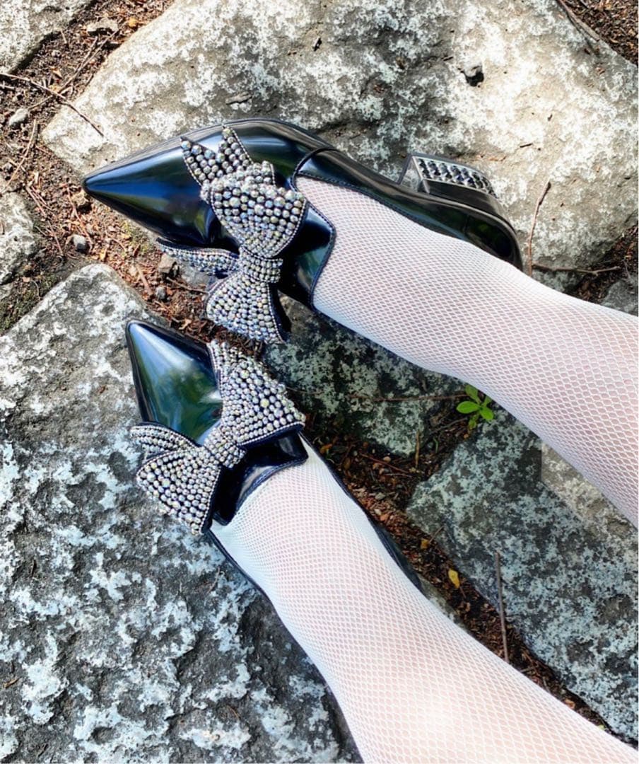 キラキラ ビッグリボンデザインパンプス