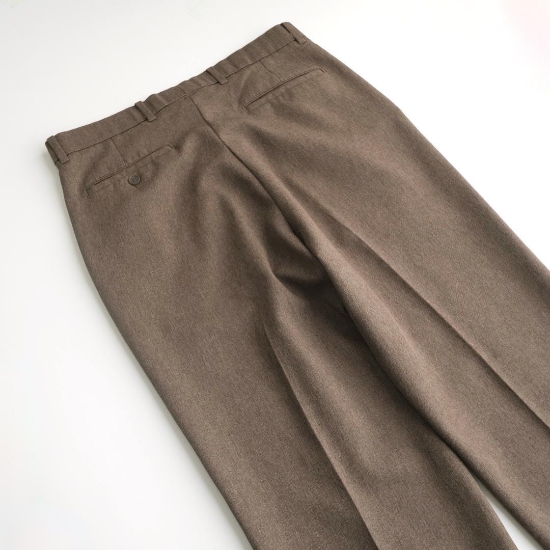 Levi'sリーバイス 00s アクションスラックス ベージュブラウン.