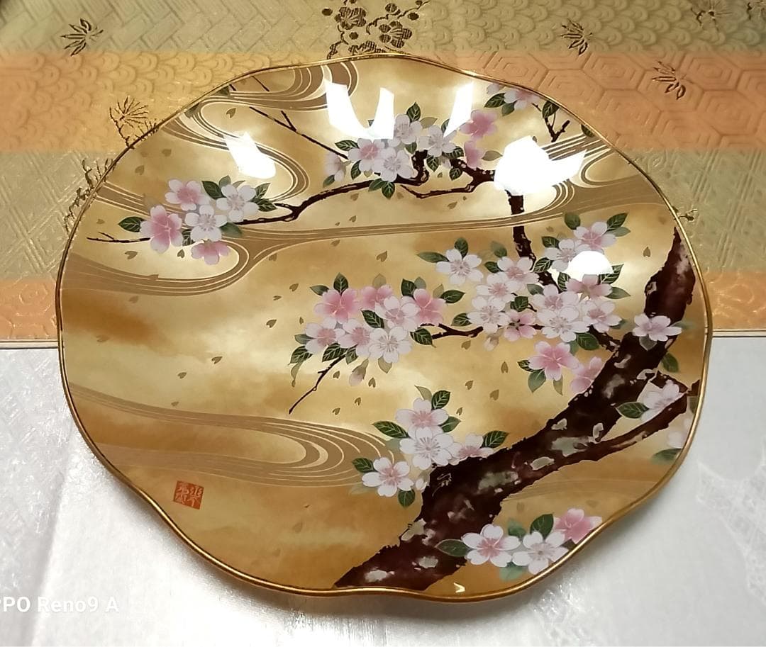 稀少！　光琳　華やかな金彩≪琳派≫　新品【和モダン】　ガラス飾り皿　取り皿　中皿