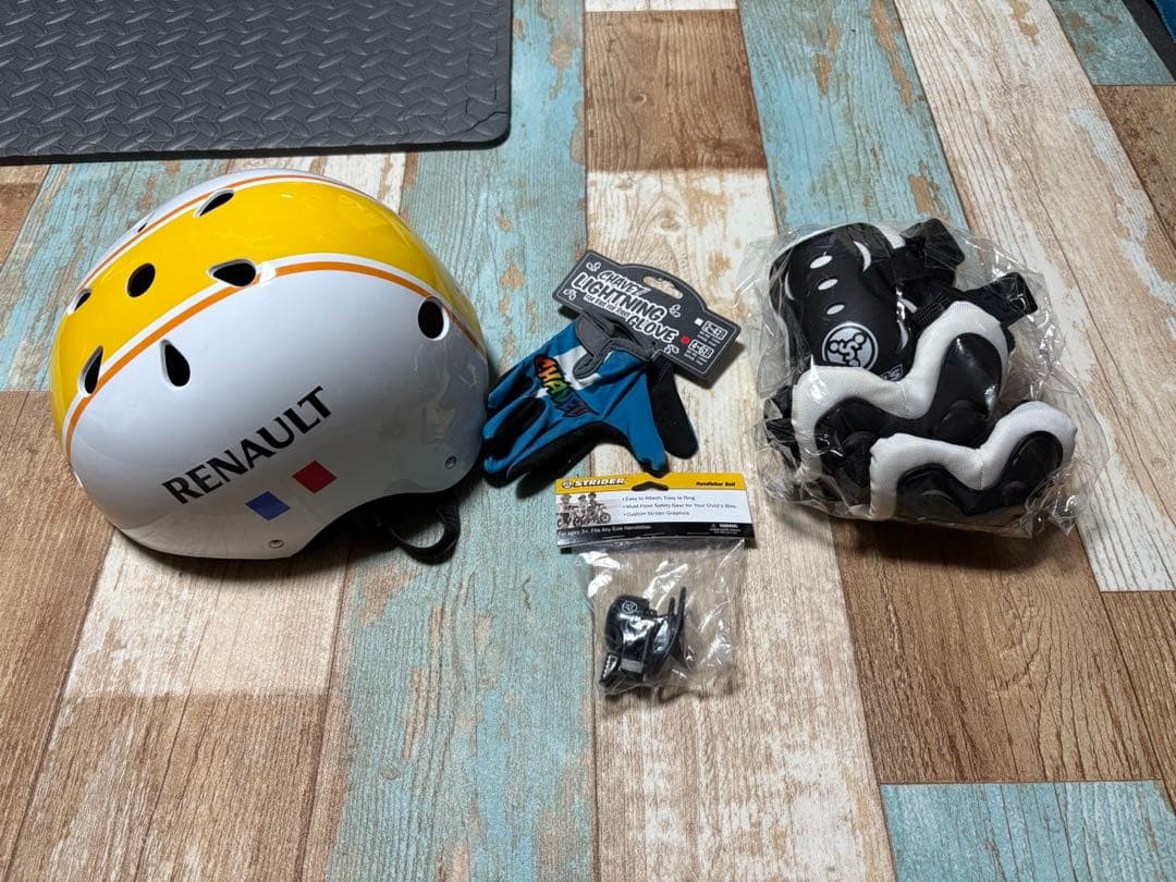 ストライダー☆車体と即乗りセット！引き取り限定（大阪府枚方市）オプション多数