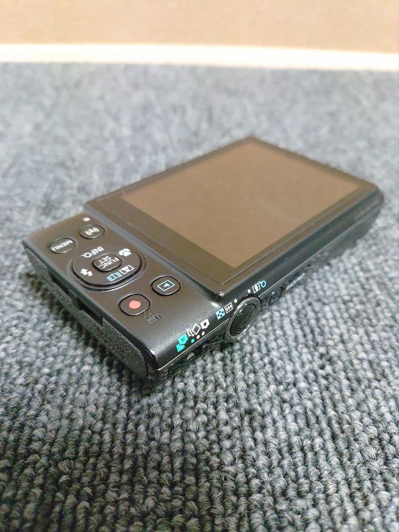 75☆ Canon キャノン デジカメ デジタルカメラ IXY 650