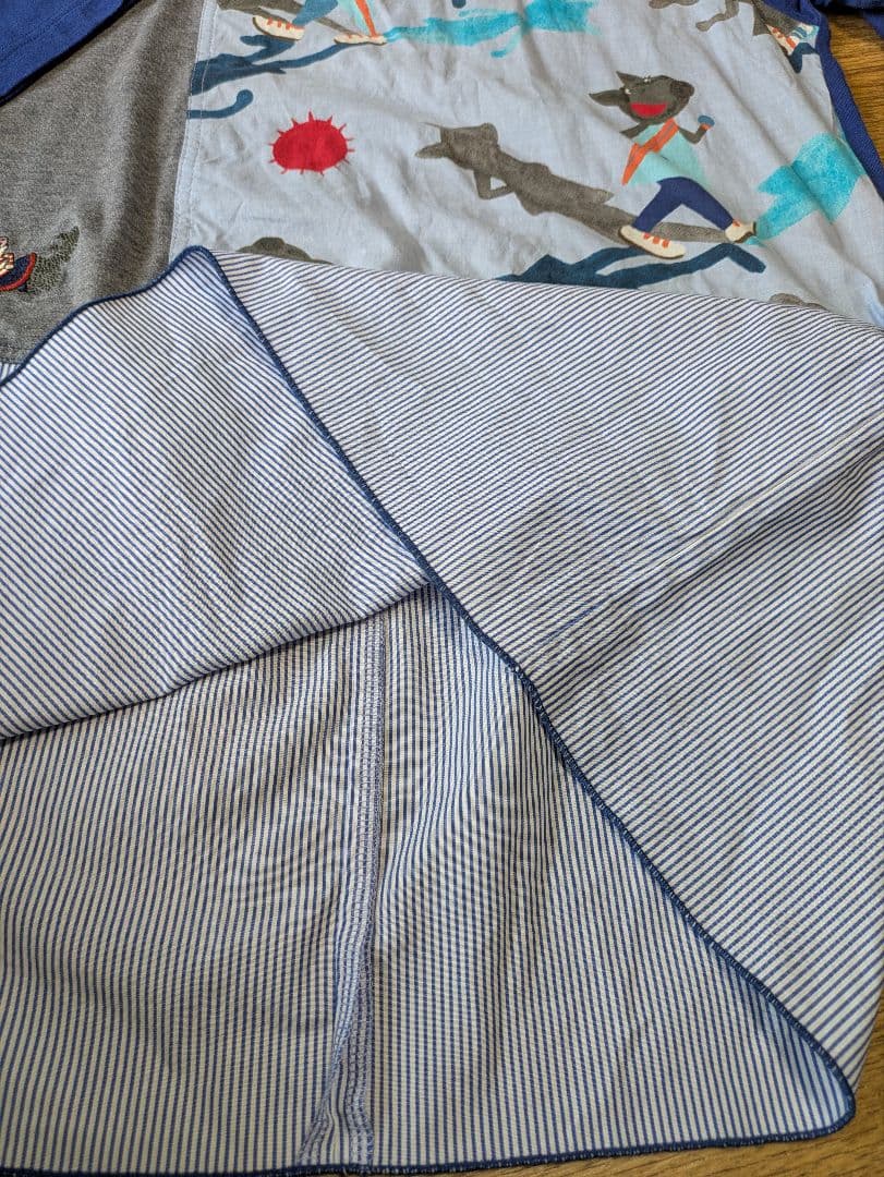 再値下げ！アルベロベロ♥️ぶたさん刺繍影絵　異素材パッチワークチュニック　ブルー