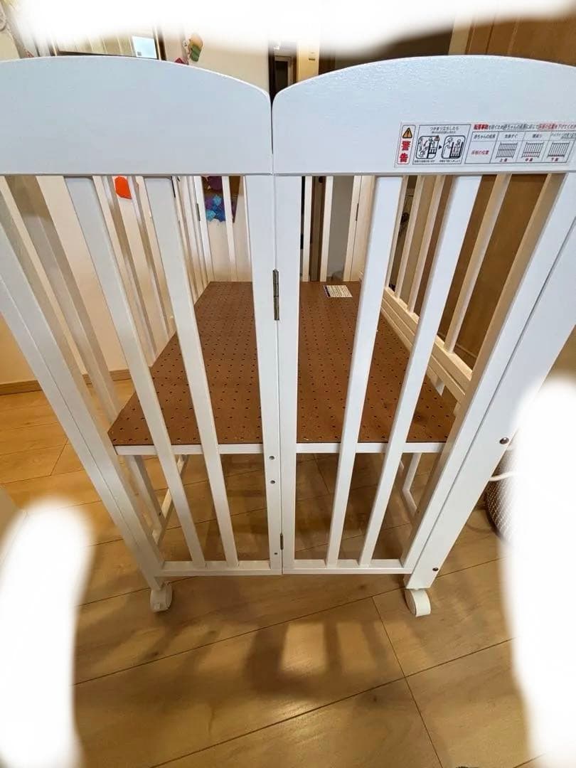 KATOJI カトージ　ベビーベッド　ホワイト　木製