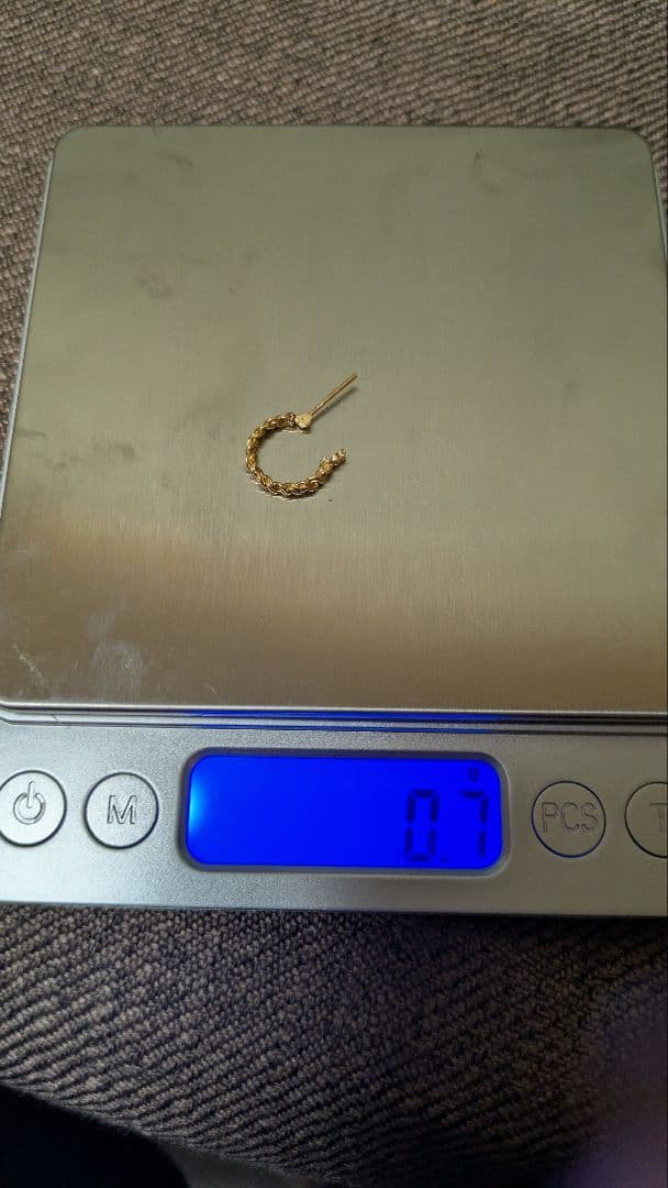 k18片方ピアス3点　値下げしました〜最終金額ですm(_ _)m